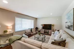 1599 Yellowglen Dr, Anderson Township, OH 45255 - Photo 8