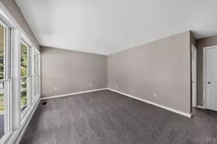 9697 Gibralter Dr, Colerain Township, OH 45251 - Photo 6