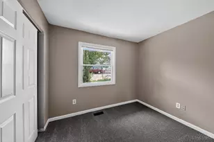 9697 Gibralter Dr, Colerain Township, OH 45251 - Photo 14