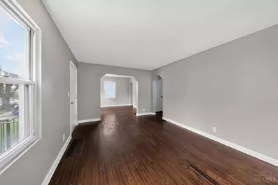 1911 Ashbrook Drive, Cincinnati, OH 45238 - Photo 10