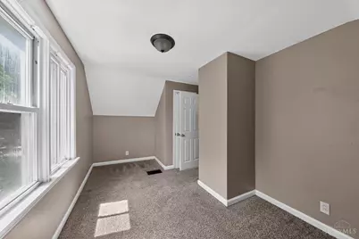 1911 Ashbrook Drive, Cincinnati, OH 45238 - Photo 6