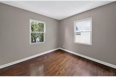 1911 Ashbrook Drive, Cincinnati, OH 45238 - Photo 18
