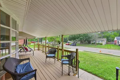 605 Jackson Lane, Middletown, OH 45044 - Photo 2
