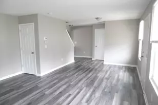 466 W Kemper Rd, Cincinnati, OH 45246 - Photo 2