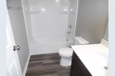 466 W Kemper Road, Cincinnati, OH 45246 - Photo 18