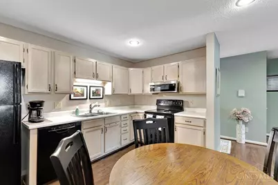 4350 Regency Ridge Court #208, Green Township, OH 45248 - Photo 10