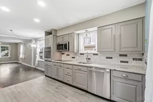 7026 Britton Ave, Cincinnati, OH 45227 - Photo 10