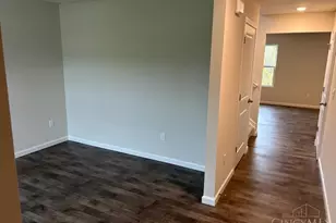 112 Woodcreek Ln, New Richmond, OH 45157 - Photo 2