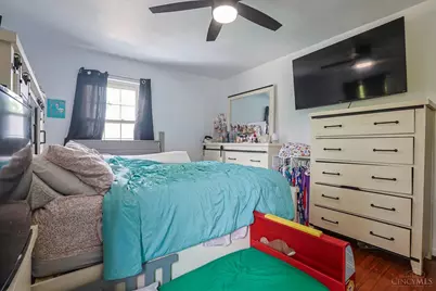 1737 Madison Avenue, Cincinnati, OH 45231 - Photo 16