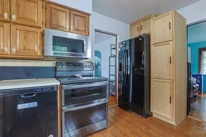 1737 Madison Avenue, Cincinnati, OH 45231 - Photo 14