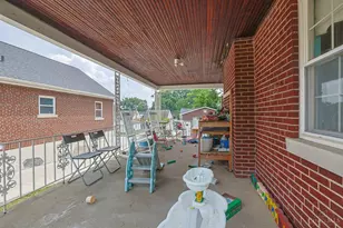 1737 Madison Ave, Cincinnati, OH 45231 - Photo 22