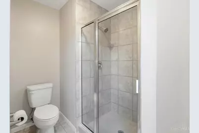 15 Falling Brook Lane, Blue Ash, OH 45241 - Photo 18