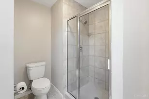 15 Falling Brook Ln, Blue Ash, OH 45241 - Photo 18