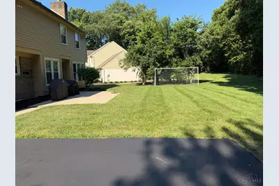 8033 Old Stable Court, West Chester, OH 45069 - Photo 14