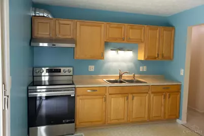 12162 Cedarbreaks Lane, Sycamore Township, OH 45249 - Photo 4