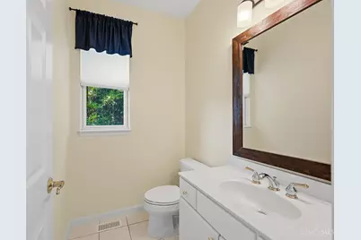 2292 Endovalley Drive, Anderson Township, OH 45244 - Photo 14