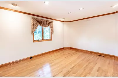 180 Eleanor Drive, Springboro, OH 45066 - Photo 8