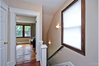 322 Dorchester Avenue, Cincinnati, OH 45219 - Photo 16