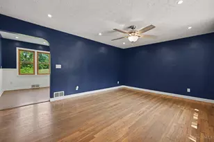 2154 Stubbs Mill Rd, Union Township, OH 45036 - Photo 6