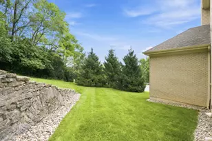 1498 Riverside Dr, Cincinnati, OH 45202 - Photo 34