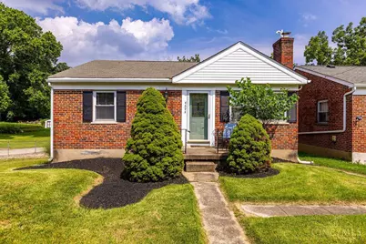 4894 Oaklawn Drive, Cincinnati, OH 45227 - Photo 1