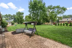 9732 Stagecoach Dr S, Centerville, OH 45458 - Photo 6