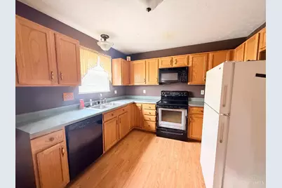 151 W Arlington Drive, Trenton, OH 45067 - Photo 6