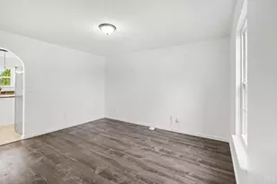 4301 Lighthouse Ln, West Chester, OH 45069 - Photo 8