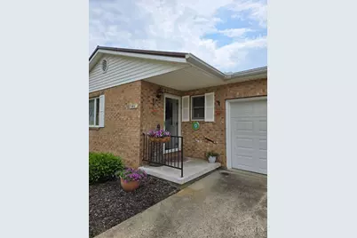 1145 Northview Drive #E, Hillsboro, OH 45133 - Photo 2