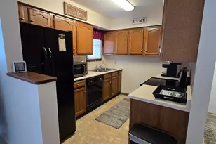 1145 Northview Dr, Hillsboro, OH 45133 - Photo 6