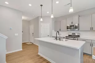 4976 Pebble Ct, Liberty Township, OH 45011 - Photo 14