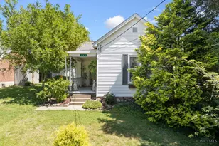320 E Plane St, Bethel, OH 45106 - Photo 2
