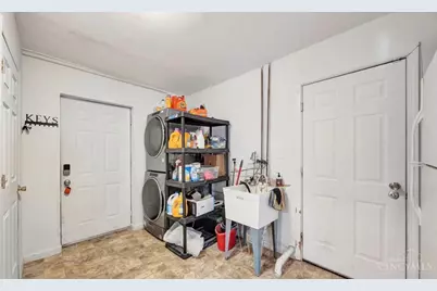 8925 Pippin Road, Colerain Township, OH 45251 - Photo 20