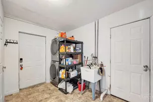 8925 Pippin Rd, Colerain Township, OH 45251 - Photo 20