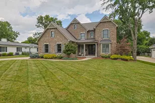 9750 Zig Zag Rd, Montgomery, OH 45242 - Photo 1