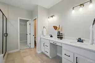 7516 Donegal Dr, Miami Township, OH 45233 - Photo 28