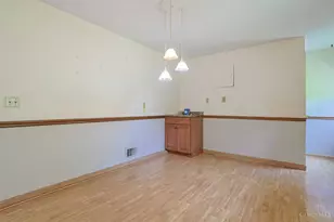5256 Rybolt Rd, Cincinnati, OH 45248 - Photo 10