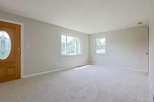 5256 Rybolt Rd, Cincinnati, OH 45248 - Photo 4