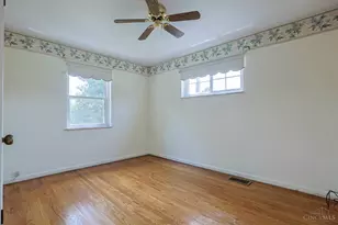 5256 Rybolt Rd, Cincinnati, OH 45248 - Photo 14