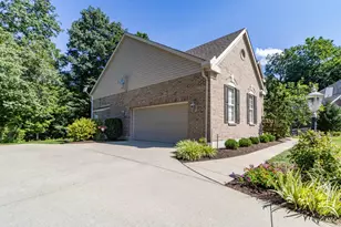 1080 Sedgefield Ct, Hamilton Township, OH 45039 - Photo 36
