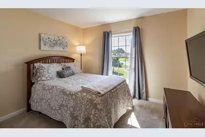 1080 Sedgefield Court, Hamilton Township, OH 45039 - Photo 22