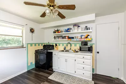 3422 Bassett Road, Cincinnati, OH 45205 - Photo 4
