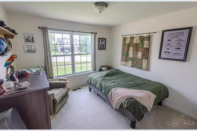 215 Timber Hill Drive, Hamilton, OH 45013 - Photo 10