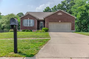 215 Timber Hill Dr, Hamilton, OH 45013 - Photo 1