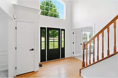 797 Dorgene Lane, Union Township, OH 45244 - Photo 2