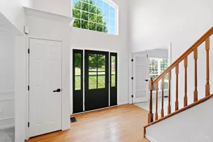797 Dorgene Ln, Union Township, OH 45244 - Photo 2
