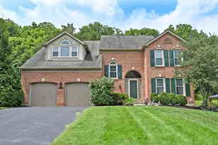 6889 Maddux Dr, Anderson Township, OH 45230 - Photo 1