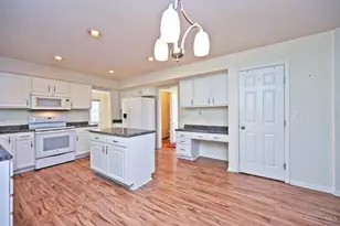 6889 Maddux Dr, Anderson Township, OH 45230 - Photo 22