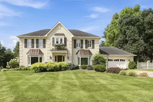 9786 Bennington Dr, West Chester, OH 45241 - Photo 2