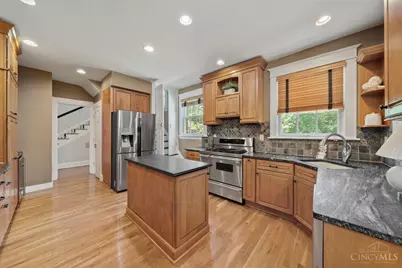 3940 Red Bud Avenue, Cincinnati, OH 45229 - Photo 20
